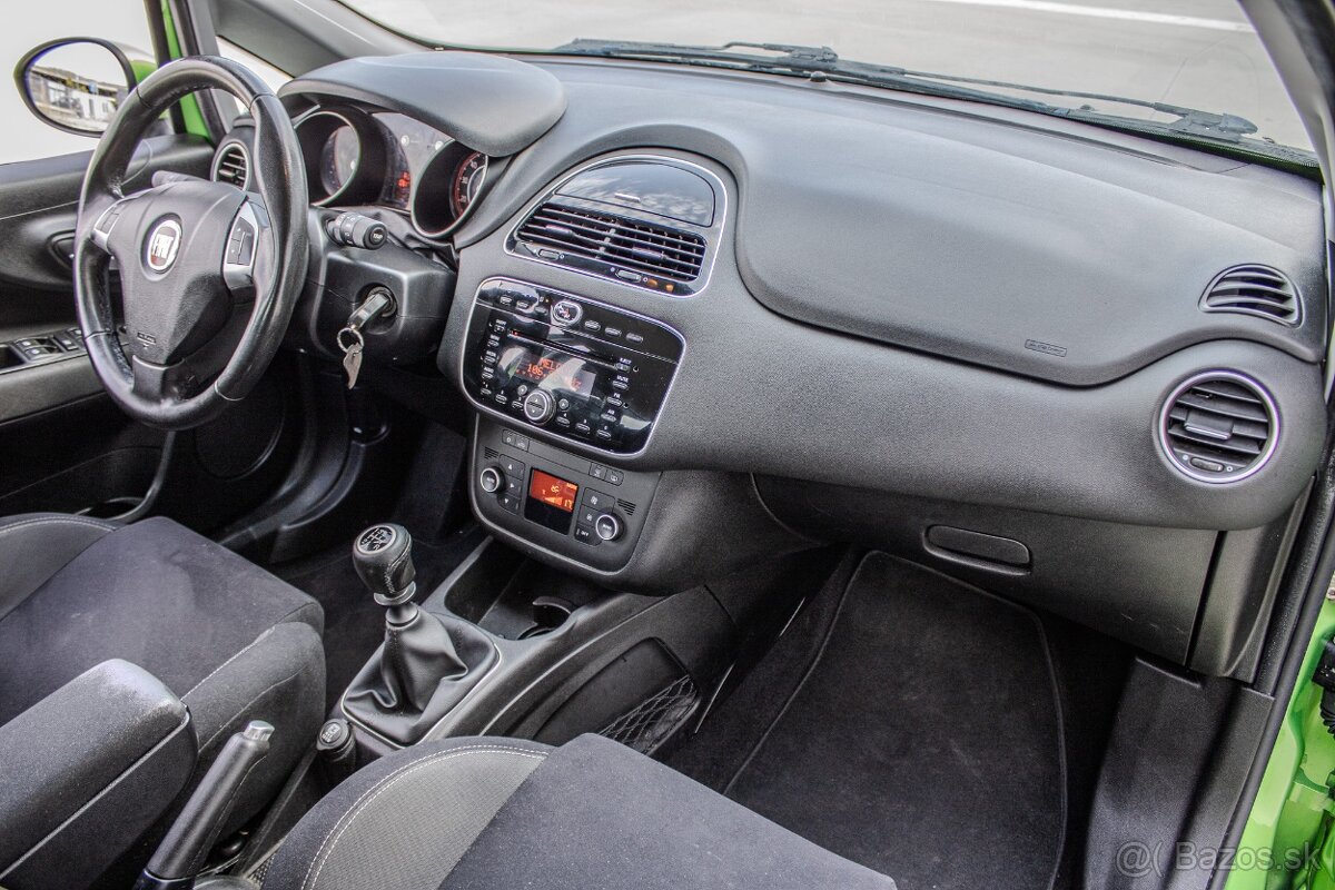 Fiat Punto Lounge 1.4 8v 77k - 11