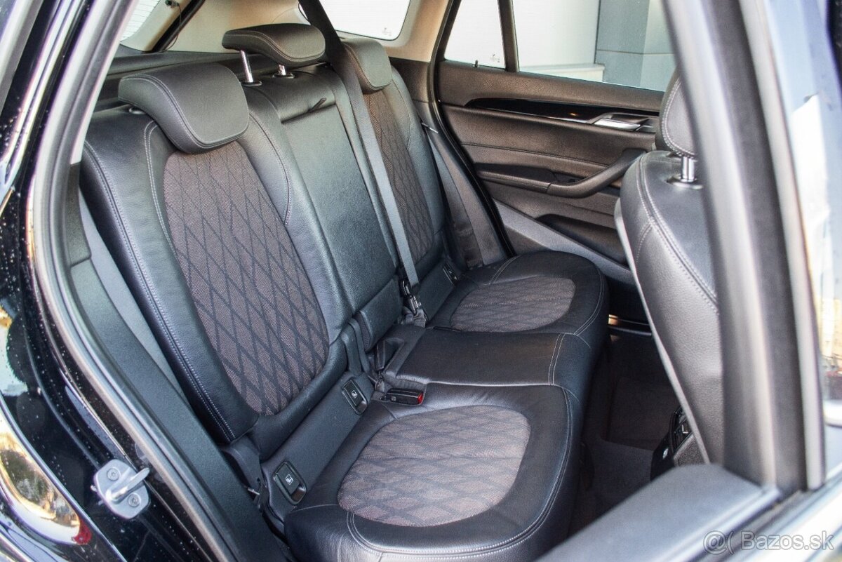 BMW X1 xDrive 20d A/T - 11