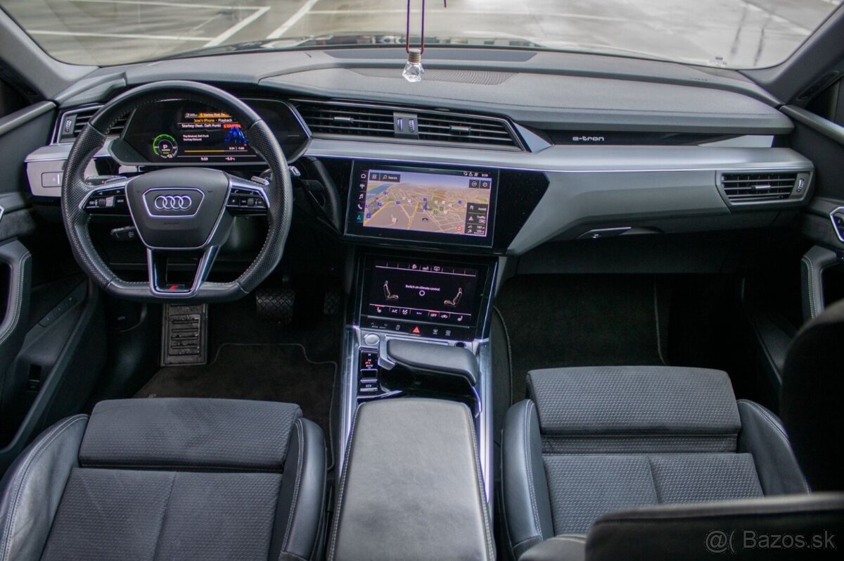 Audi E-tron 55 quattro Advanced 300 kW Možný odpočet DPH - 11