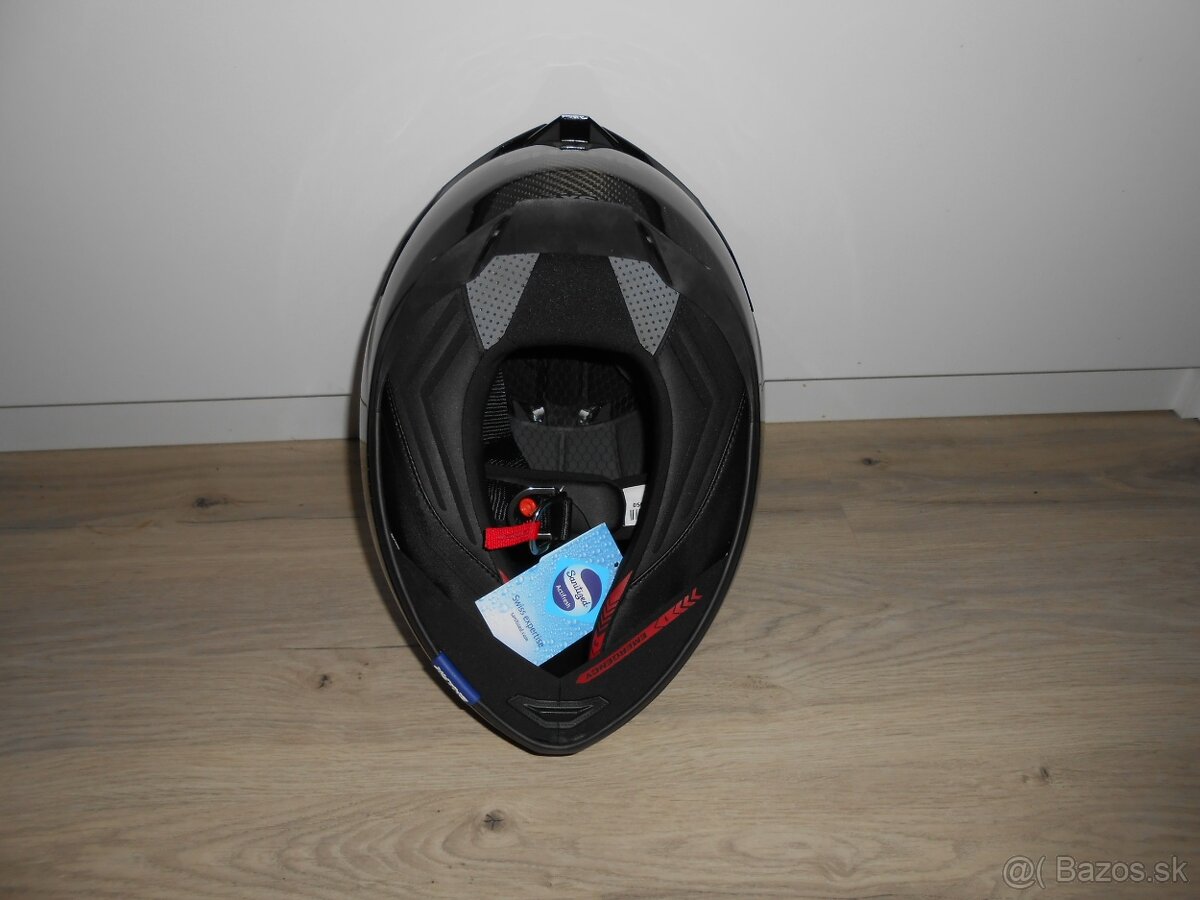 Predam krasnu novu karbonovu moto prilbu znacky SHARK SPARTA - 11