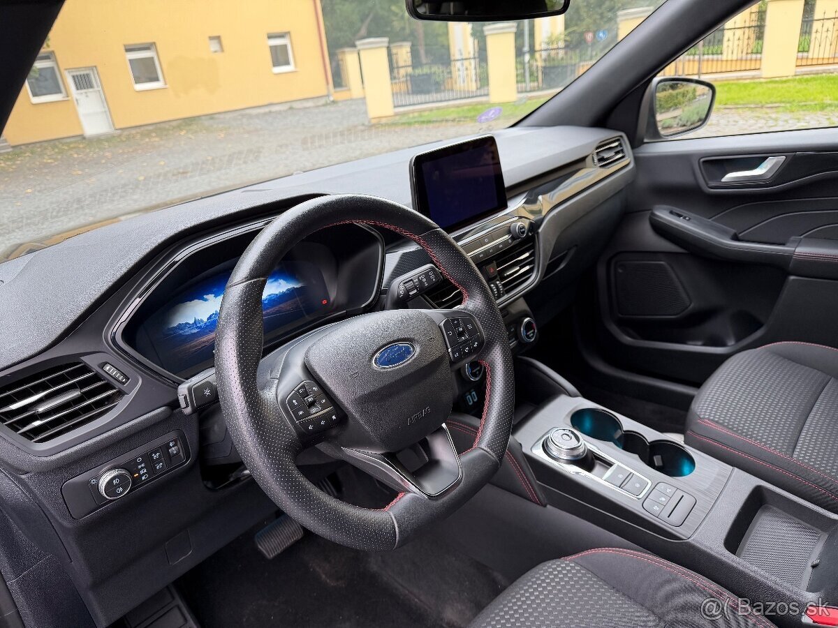 Ford Kuga 2.5 Duratec HEV 190k ST-Line - 11