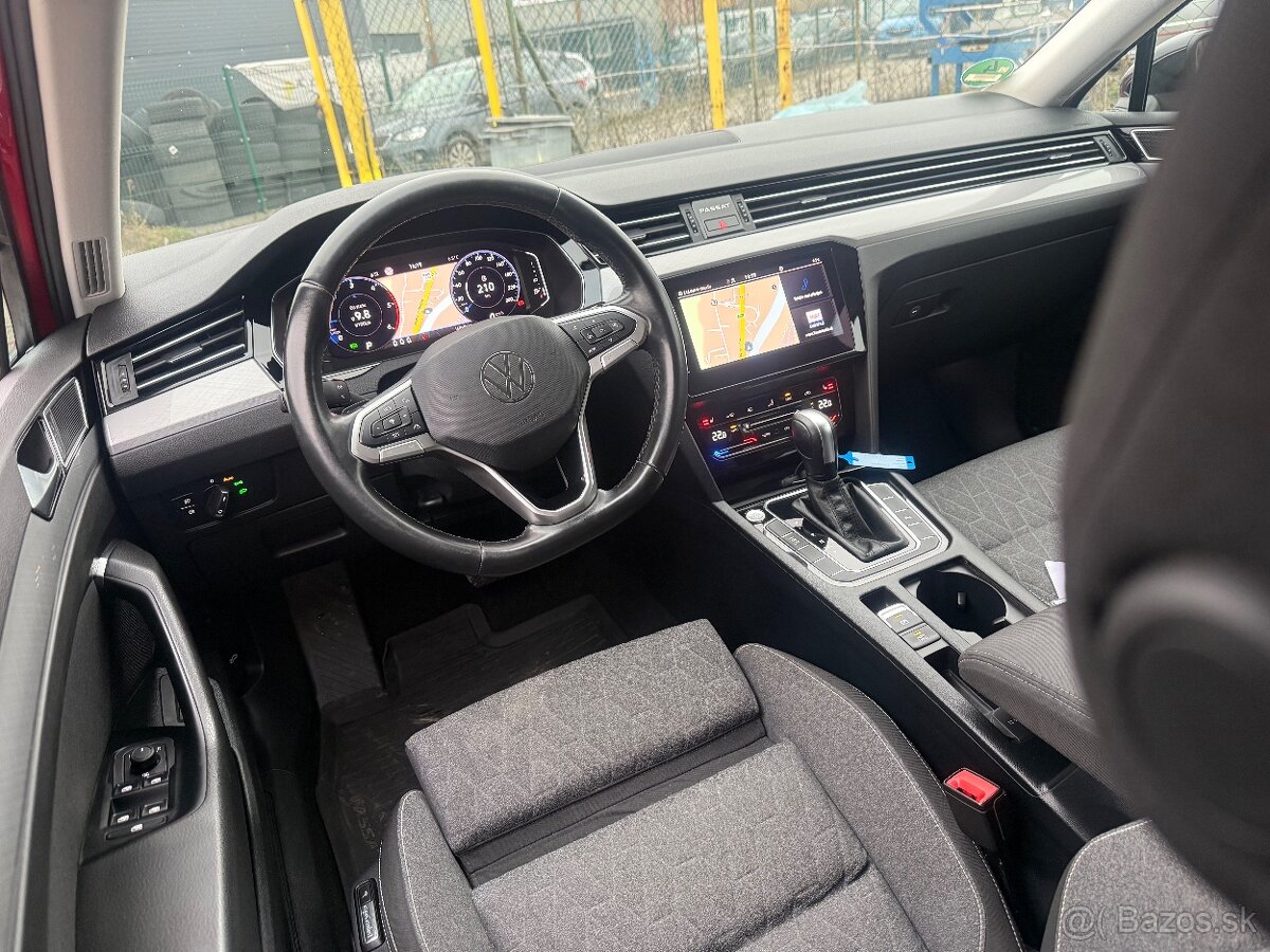 VW Passat Variant 2023- 2.0 TDI EVO Business DSG -NEBÚRANÉ- - 11