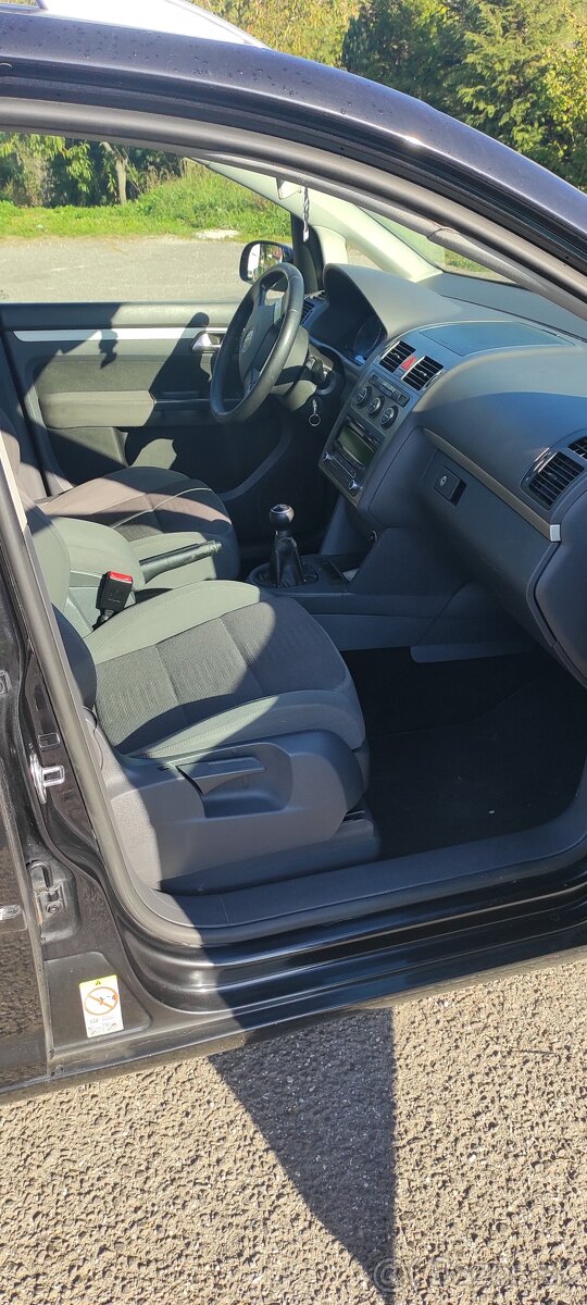 Volkswagen Touran 1.9 TDI - 11