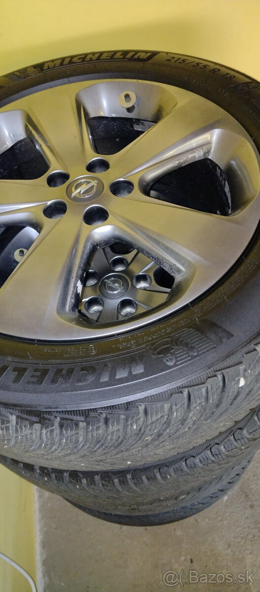 Predám Opel Mokka 4x4,2014 benzín ,103 kW,biela metalíza. - 11