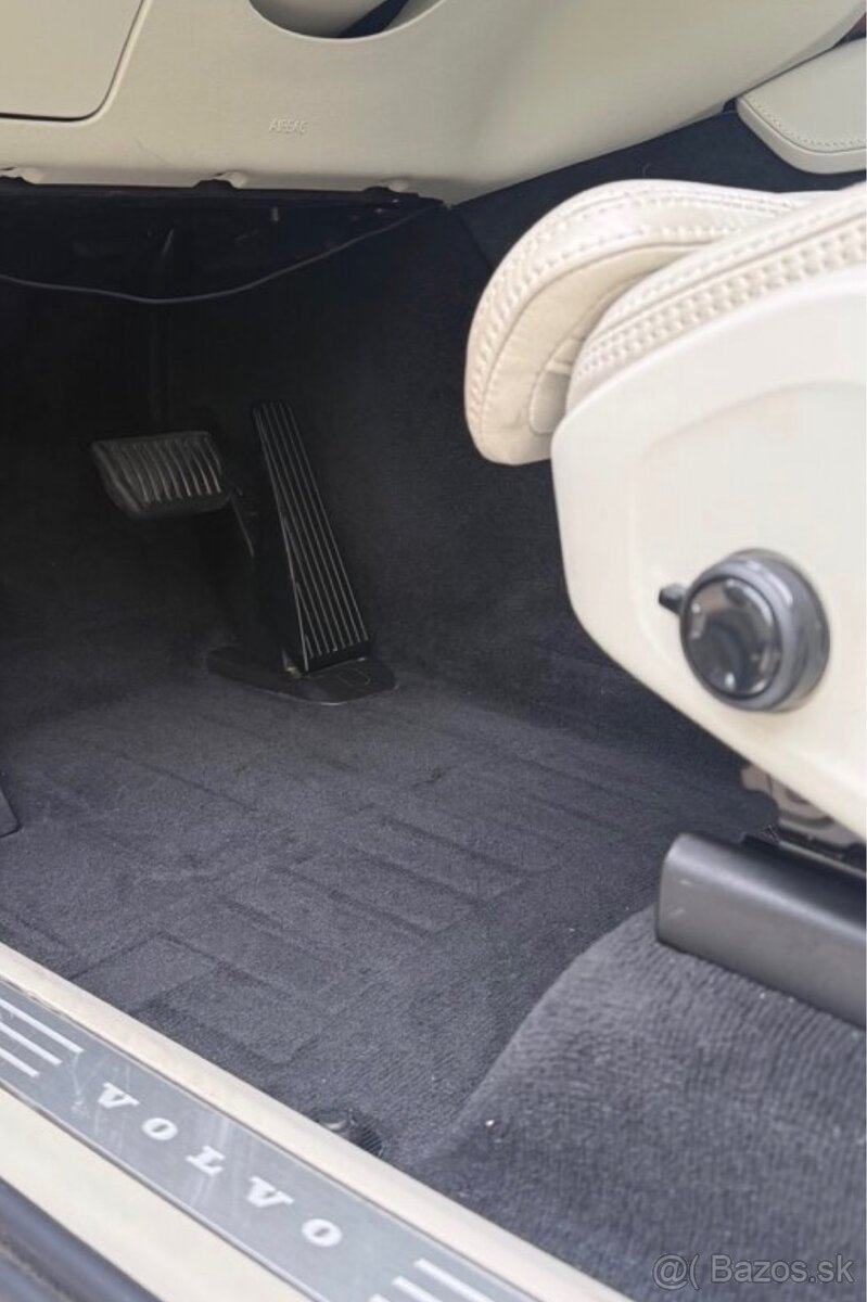 VOLVO XC90 D5 AWD – INSCRIPTION – 2019 – TOP STAV - 11