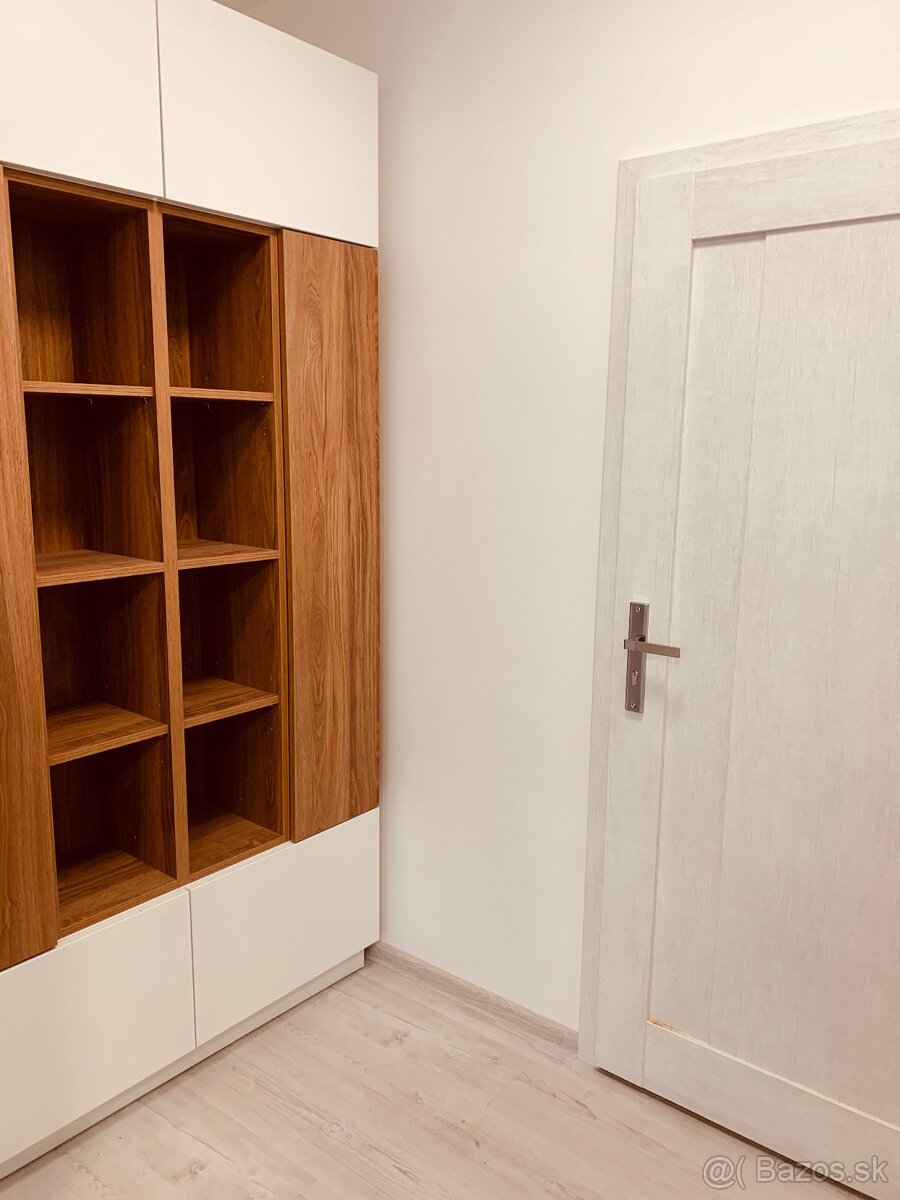 ++PRENÁJOM štýlový 2i byt na pešej zóne v Trnave++ - 11
