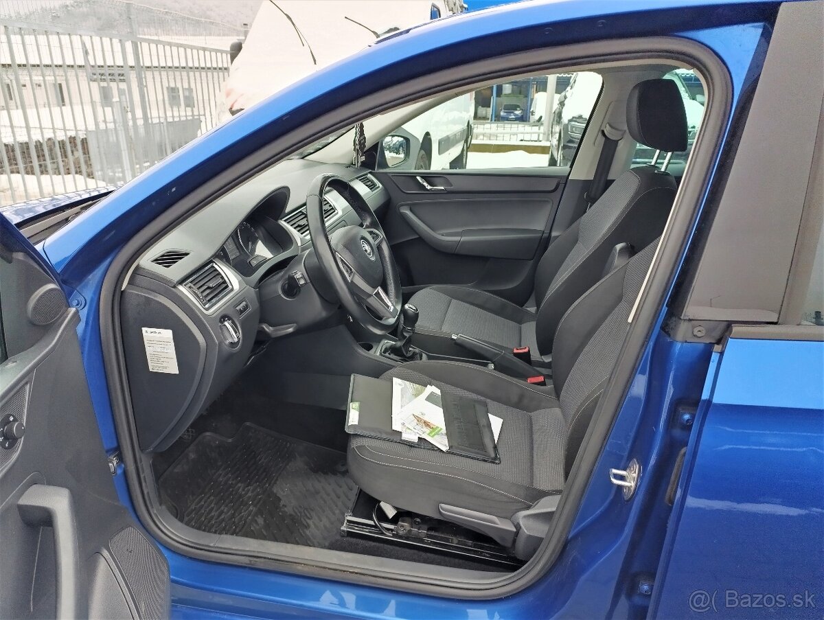 Škoda Rapid Spaceback SB 1.6 TDI 105k Elegance - 11