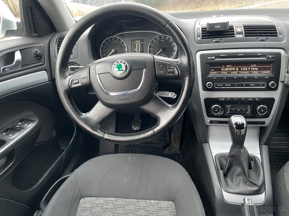 Škoda octavia 2 facelift - 11