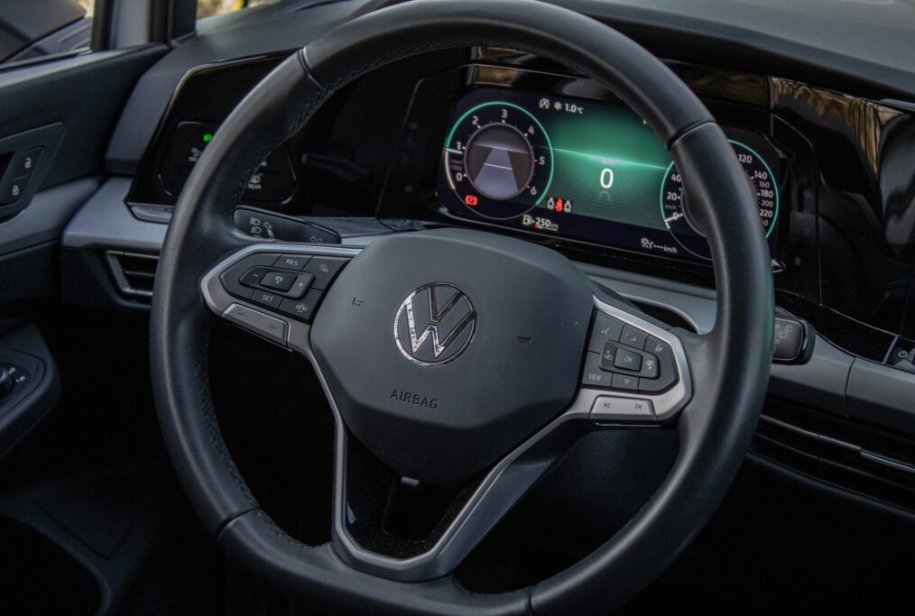 Volkswagen Golf 2.0 TDI 85kW Life - 11