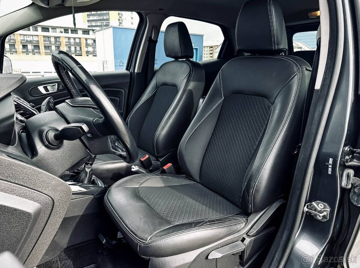 Ford EcoSport Benzín 92kW 2016 - 11
