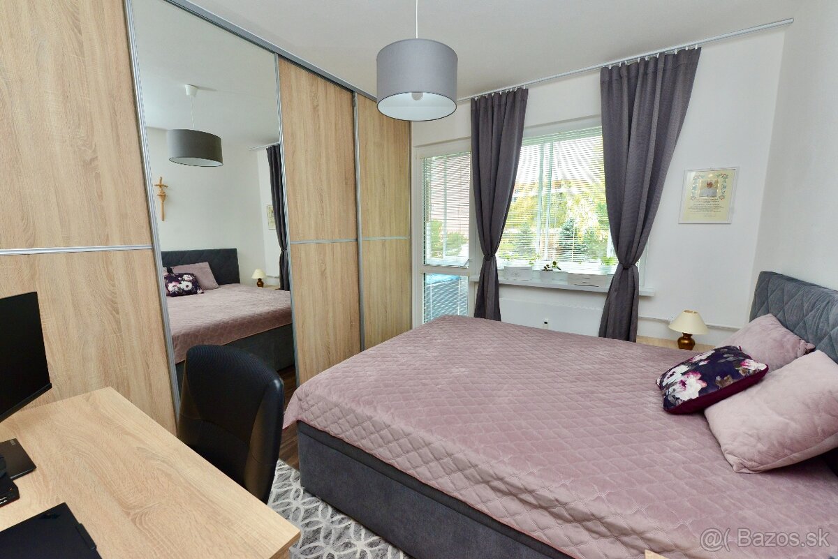 NA PREDAJ - 3-izbový byt, Sokolovská ulica - 11