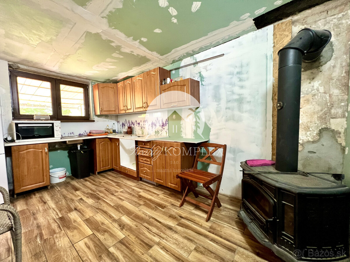 Reality KOMPLEX s.r.o. ponúka na PREDAJ viničný domček s pri - 11
