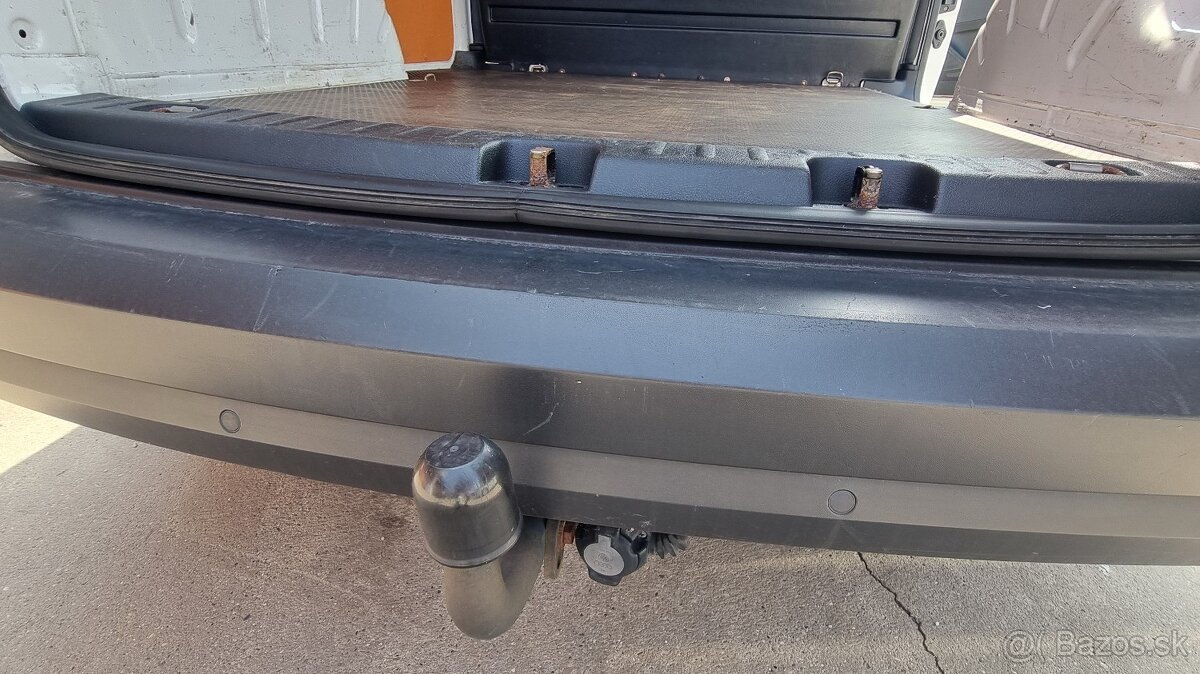 Volkswagen Caddy 2,0 TDI Comfortline, 55kw, M5 - 11