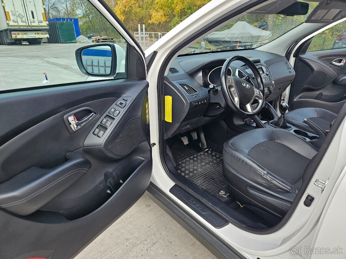 Hyundai IX35 - 11