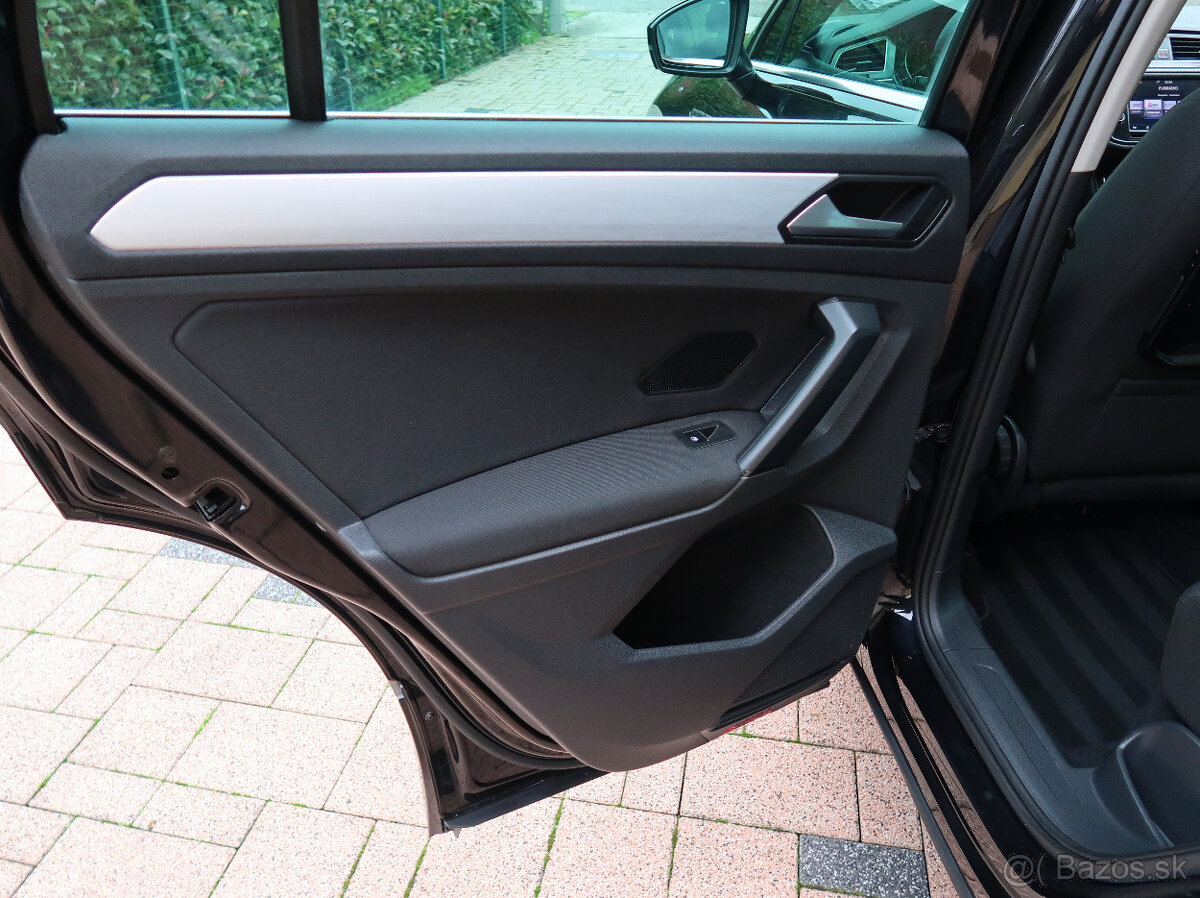 Volkswagen Tiguan 2.0 TDI R-line M6 140kw - 11