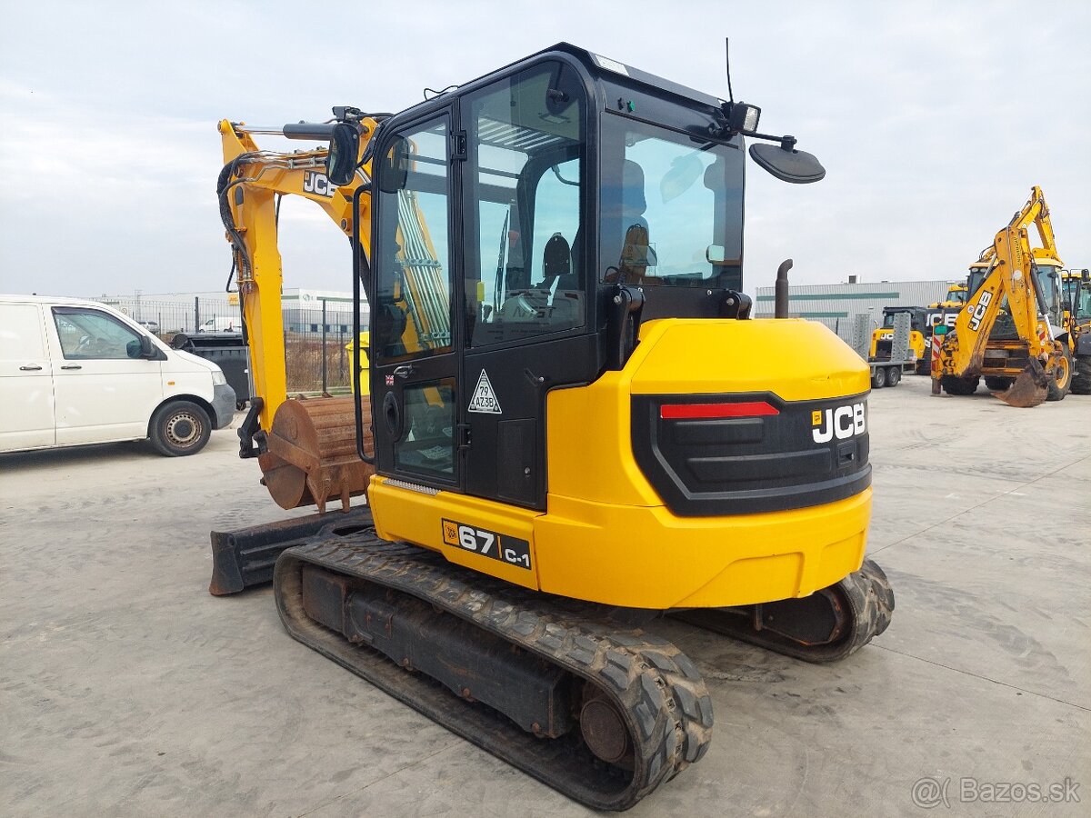 JCB 67C-1 (< 7t) - 11