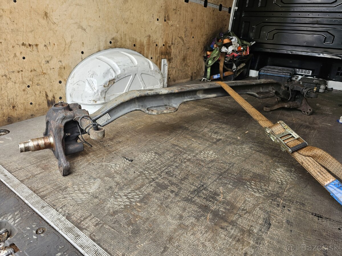 Renault Midlum predná náprava - 11