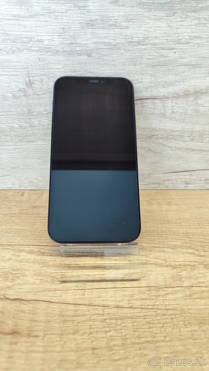 iPhone 12 black - super stav + v záruke - 11