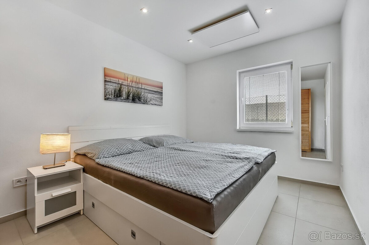 Predaj 2i bytu, 38 m2, tichá lokalita, Senecké jazerá – Holi - 11