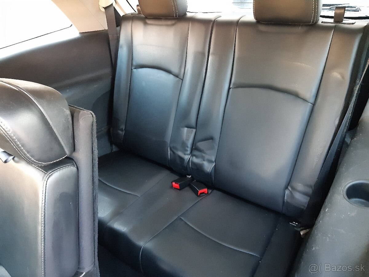 Fiat Freemont 2.0 16V MultiJet 4x4 A/T 7miest - 11