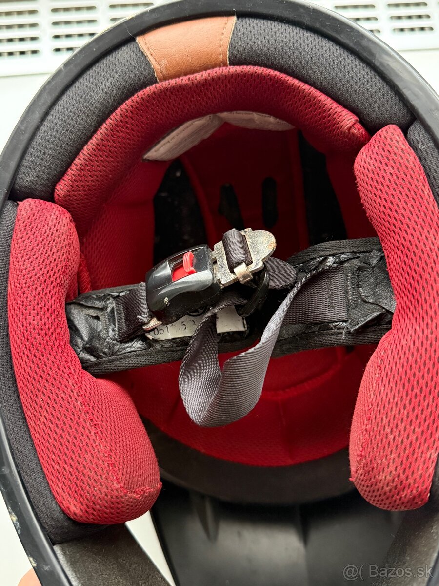 Prilba na motorku - 11