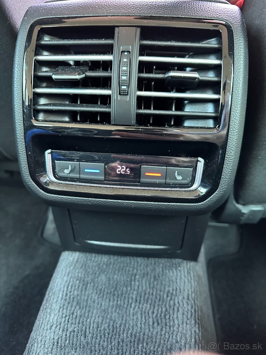 Predám VW Passat - VIRTUAL Cockpit. - 11