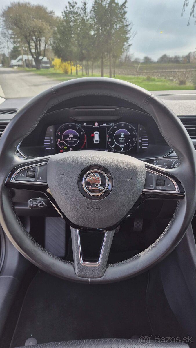 Škoda superb L&K 2.0TSI 200kW - 11