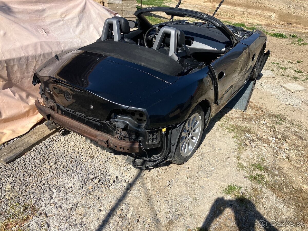 Predám BMW Z4 2.5 i bez TP - 11