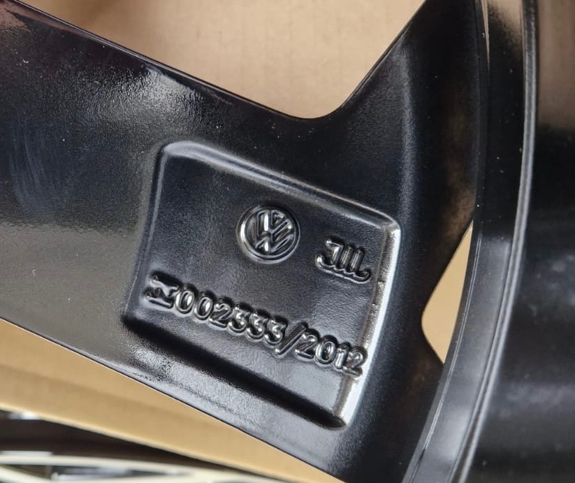 ✅ R18 ®️ Originál VW Boneville 5x112 ET44 ✅ Passat R Line - 11