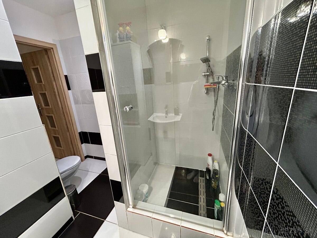 3 - izbový byt na Banisku, - 11