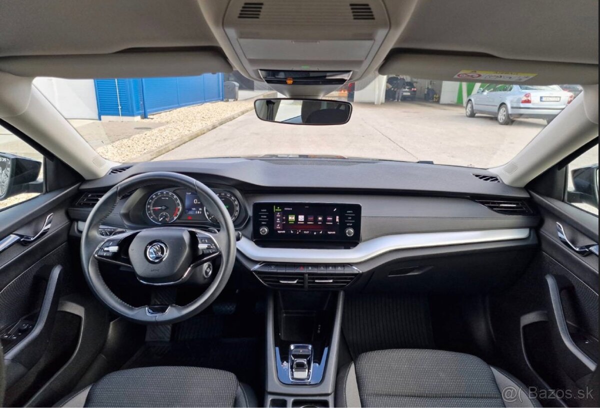 Škoda Octavia Combi 2.0 TDI SCR Ambition DSG - 11