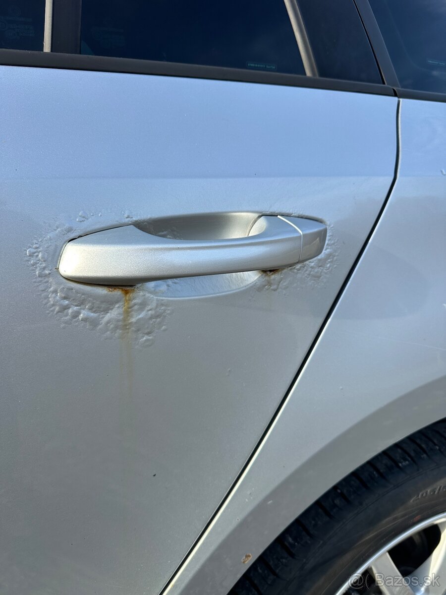 Škoda Octavia Combi 1.6 TDI 77 kW – Bi-Xenóny, Panoráma - 11