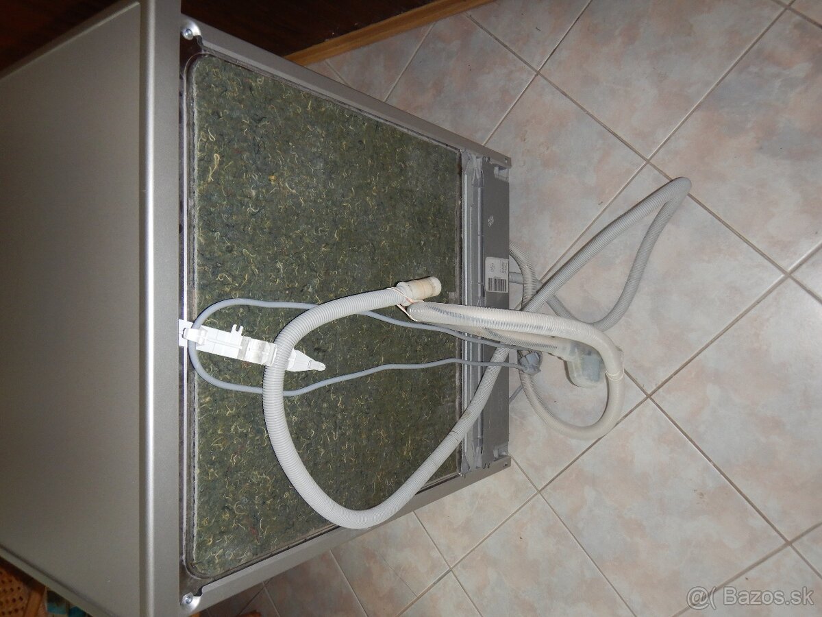 Umývačka riadu BOSCH SMS4EVI14E - 11