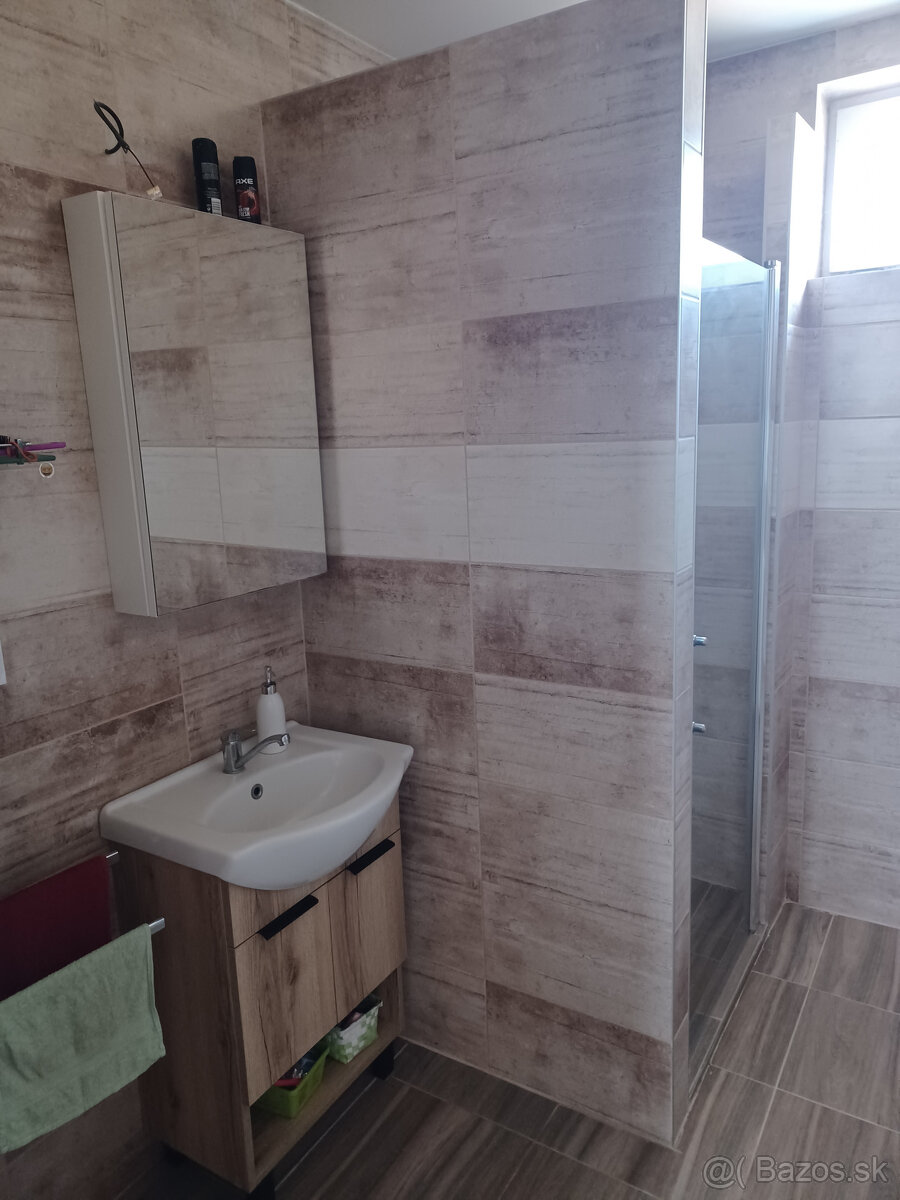 Rodinný dom, Sečovská Polianka, okres Vranov nad Topľou - 11