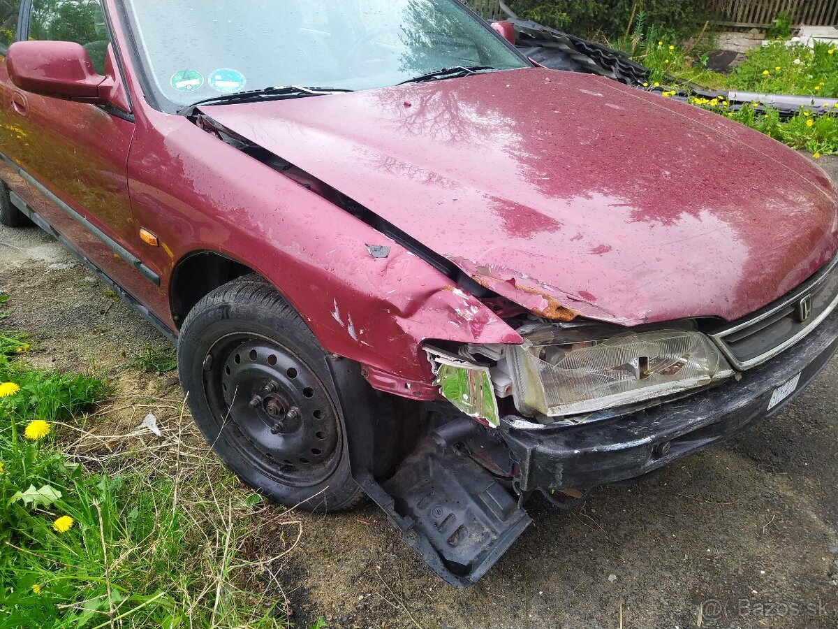 Honda Accord Aerodeck 2.2i automat - 154 000 KM - DVA VOZY - 11