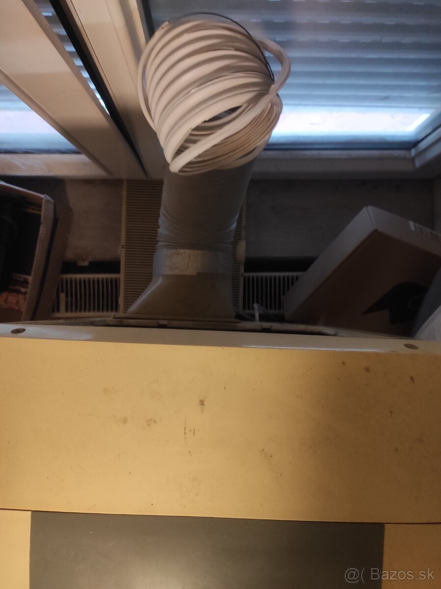 ROZPREDAVAM ELEKTRONIKU - 11