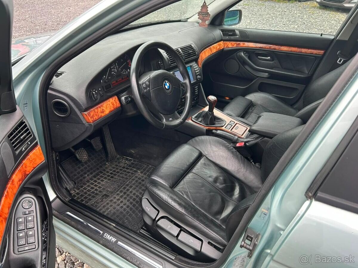 BMW e39 540i, 210kW, 6 stupňový manuál - 11