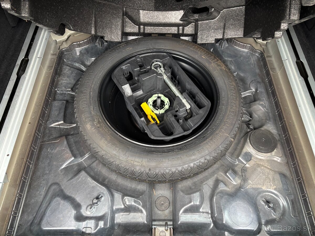 Peugeot 308 Break/SW SW 1.6 e-HDi Allure Stop&Start - 11