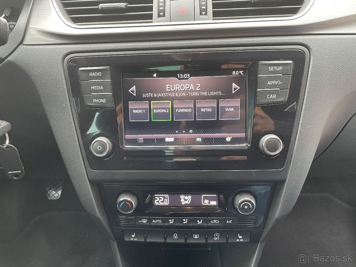 Škoda Rapid Spaceback SB 1.6 TDI 115k Style - 11