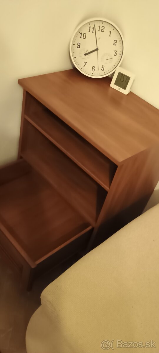 Skrinka pod televizor - 11