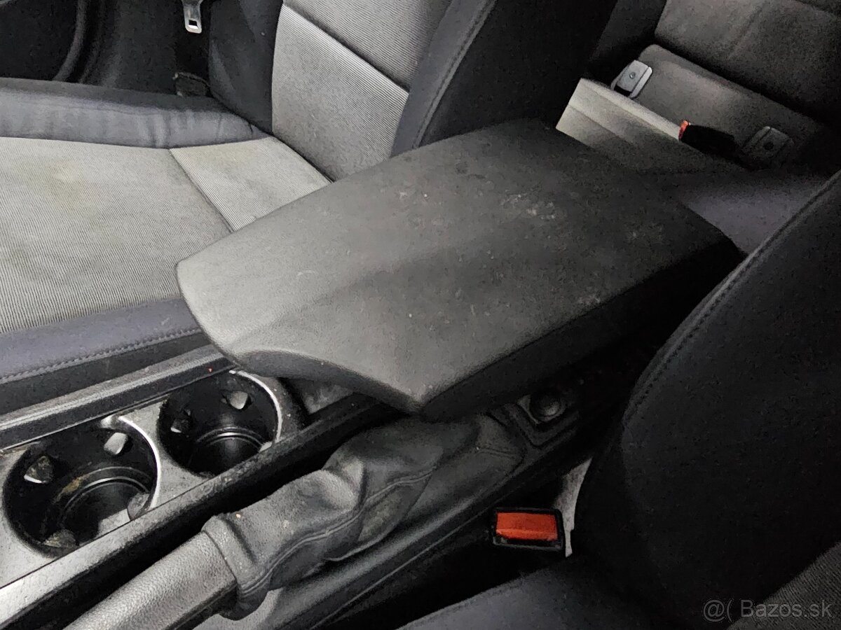 BMW 118d e87 Rozpredám - 11