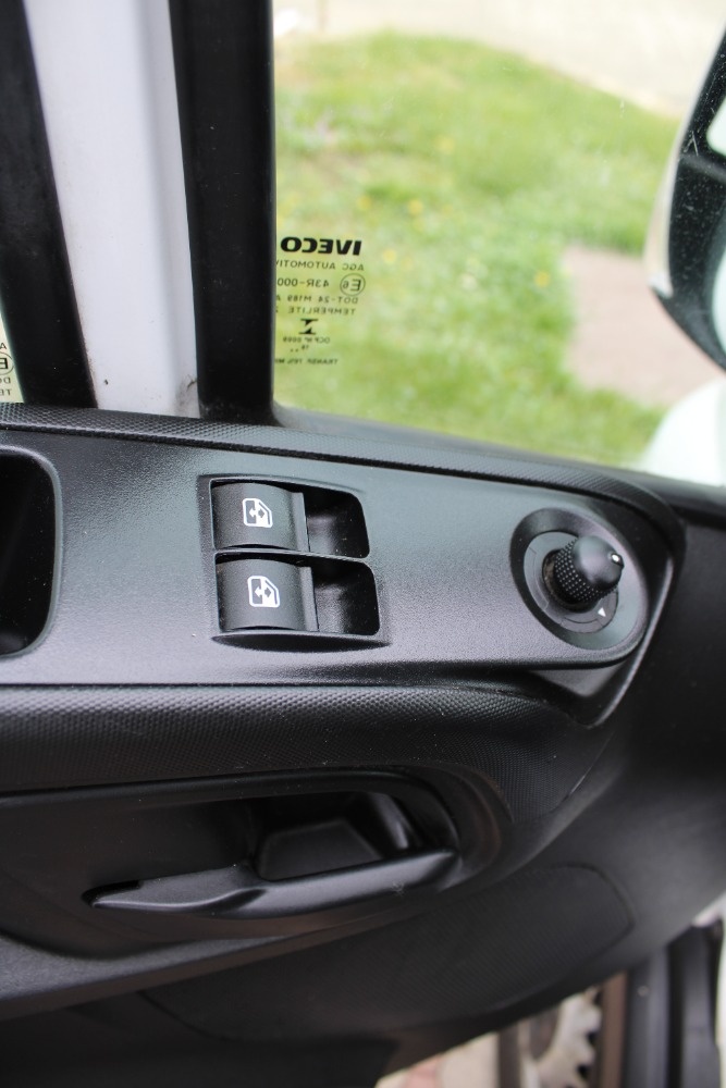 Iveco Daily, 35S160 2,3 Maxi+klima+měchy - 11