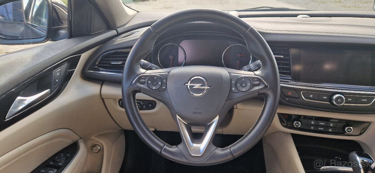 Opel Insignia ST 2.0 CDTI S S Innovation AT8 - 11