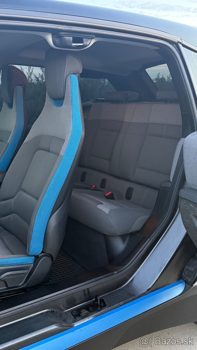 BMW i3 120Ah — odpočet DPH — - 11