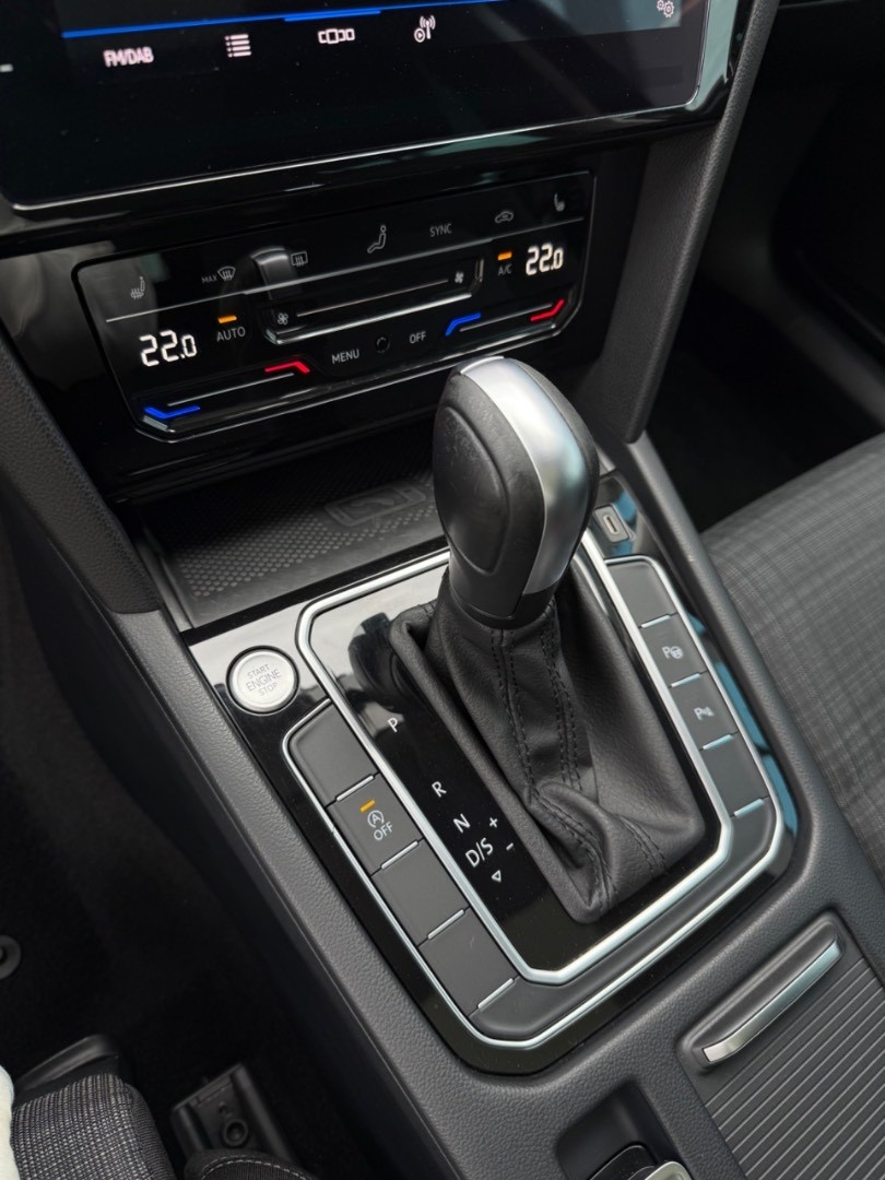 Volkswagen Passat Variant 2.0TDi DSG - 11