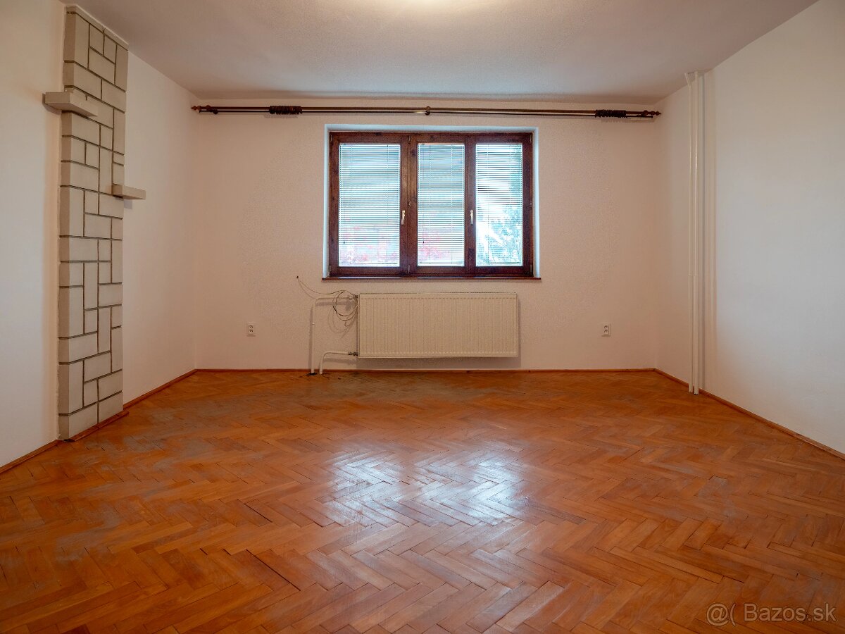 Ponúkame na predaj rodinný dom v Hanušovciach nad Topľou - 11