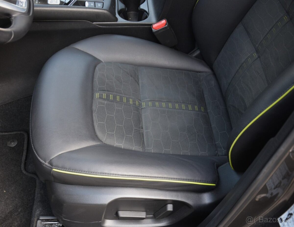 Mazda CX-5 2.50 4×4 benzín, automat, Top Stav - 11