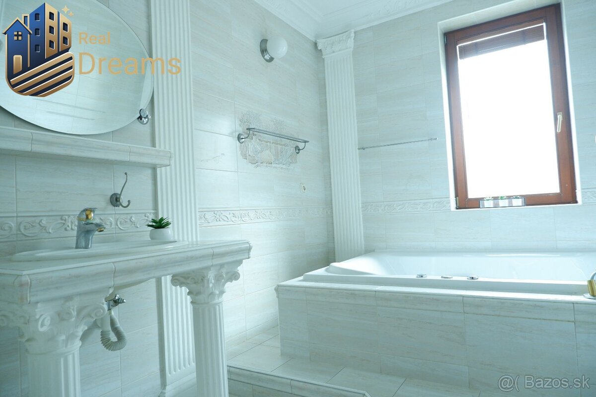 Exkluzívny 8-izbový rodinný dom s bazénom - Luxus a pohodlie - 11