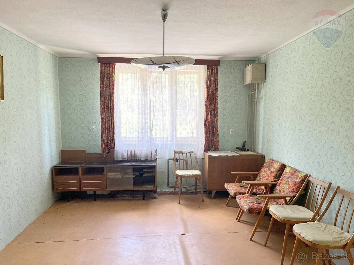 Rodinný dom s rozsiahlym pozemkom 3538 m2 - Kremnica - 11