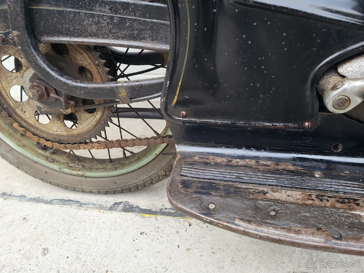 Jawa pionier typ 555 original čierna r.v 1962 - 11